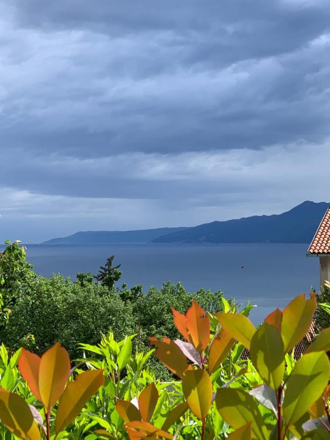 Deluxe Apartment Dora With A Private Parking, Terrace And See View Rijeka Exterior photo