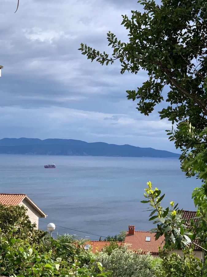 Deluxe Apartment Dora With A Private Parking, Terrace And See View Rijeka Exterior photo
