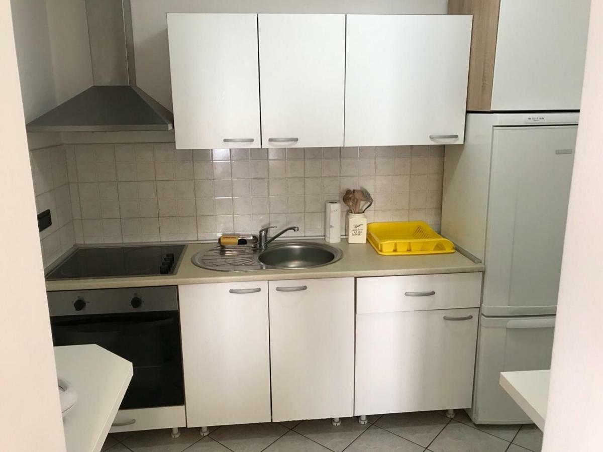 Deluxe Apartment Dora With A Private Parking, Terrace And See View Rijeka Exterior photo
