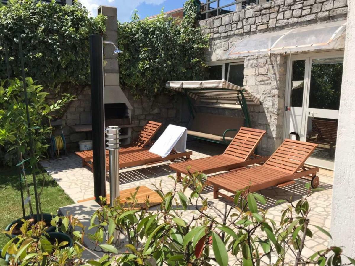 Deluxe Apartment Dora With A Private Parking, Terrace And See View Rijeka Exterior photo
